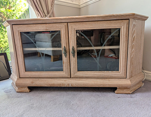 Limed oak glass corner - &,